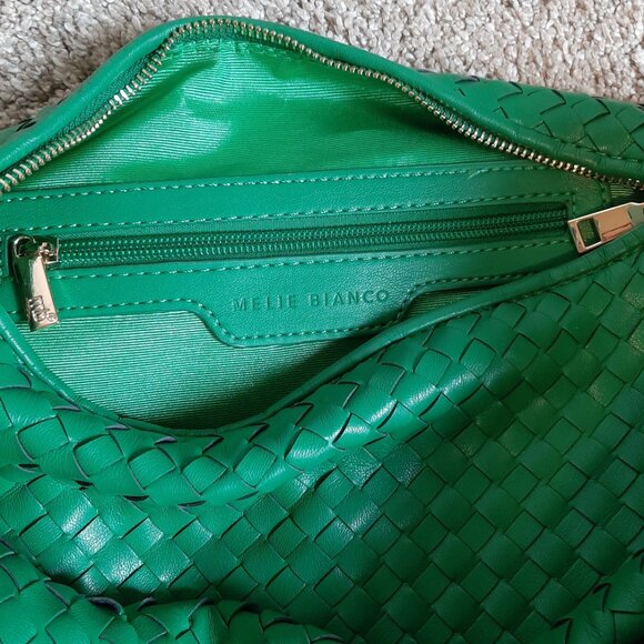 Melie Bianco Brigitte Woven Kelly Green Vegan Leather Bag - Picture 7 of 14